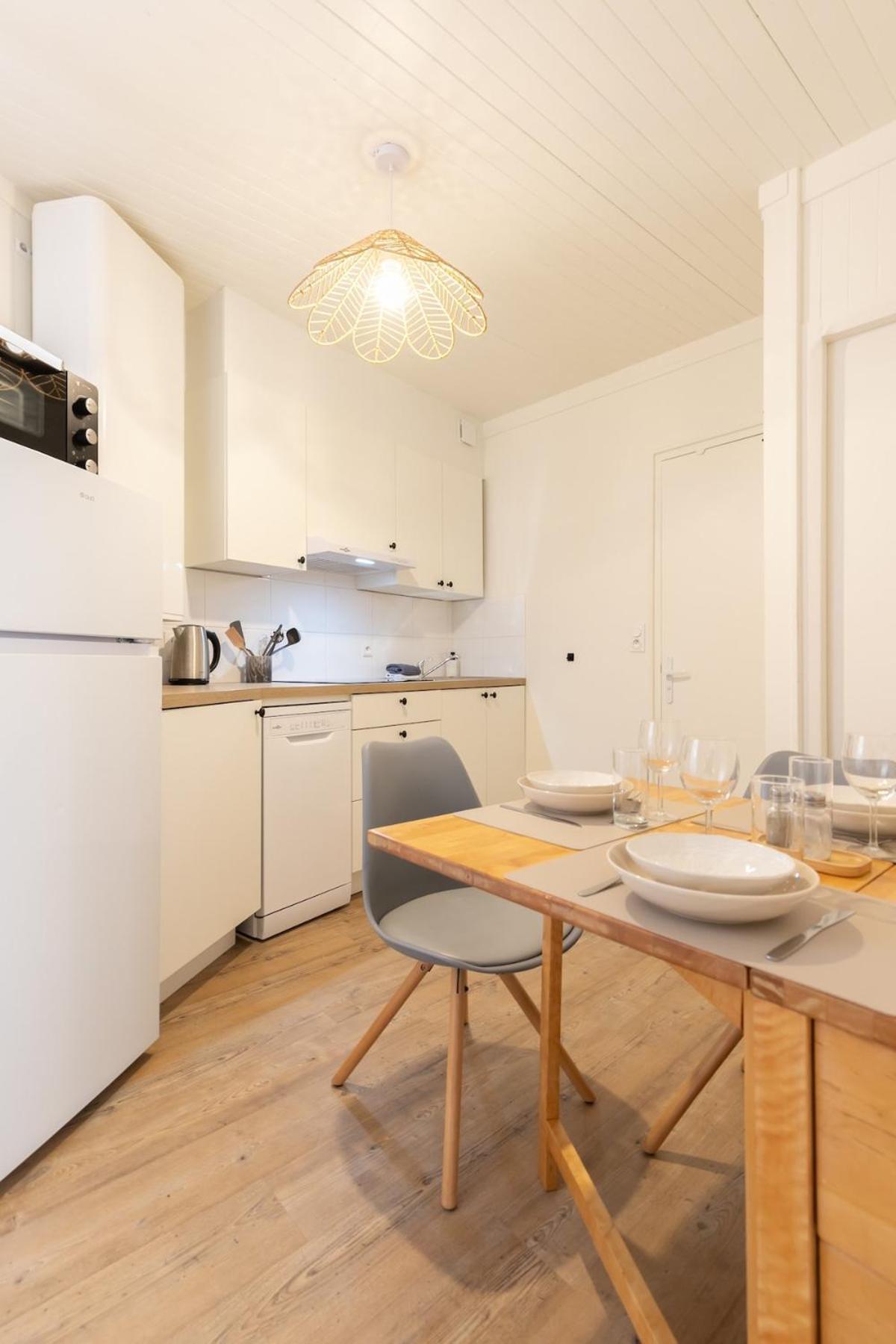Au Petit Sommet 1 - Appartement Centre Ville 30M2 摩丹 外观 照片