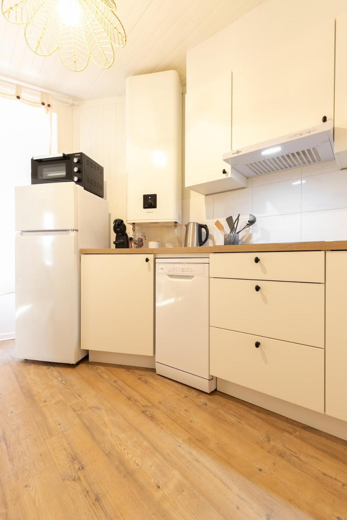 Au Petit Sommet 1 - Appartement Centre Ville 30M2 摩丹 外观 照片