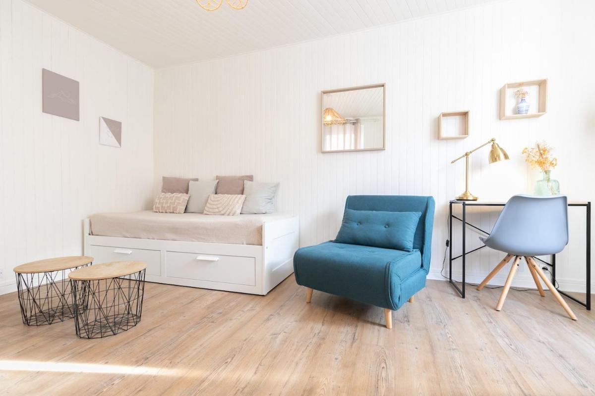 Au Petit Sommet 1 - Appartement Centre Ville 30M2 摩丹 外观 照片